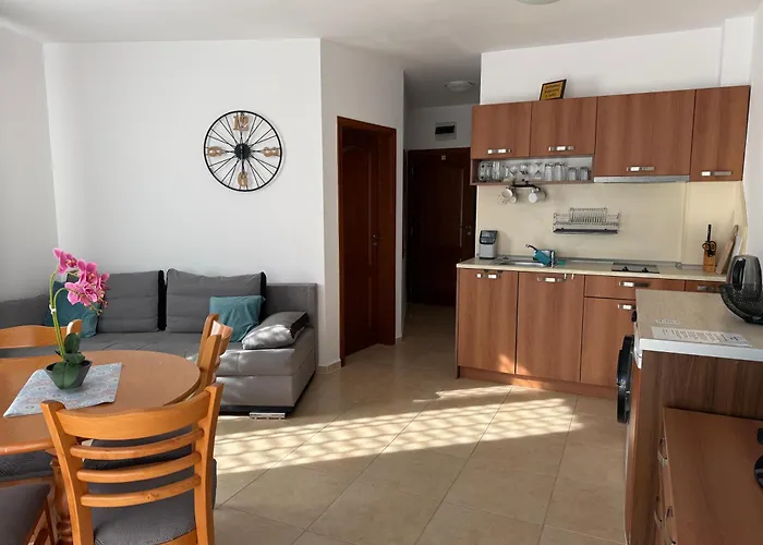 Apartament Bw - Happy 67