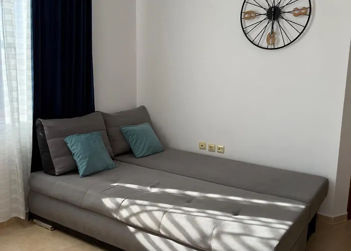 Bw - Happy 67 * Sunny Beach